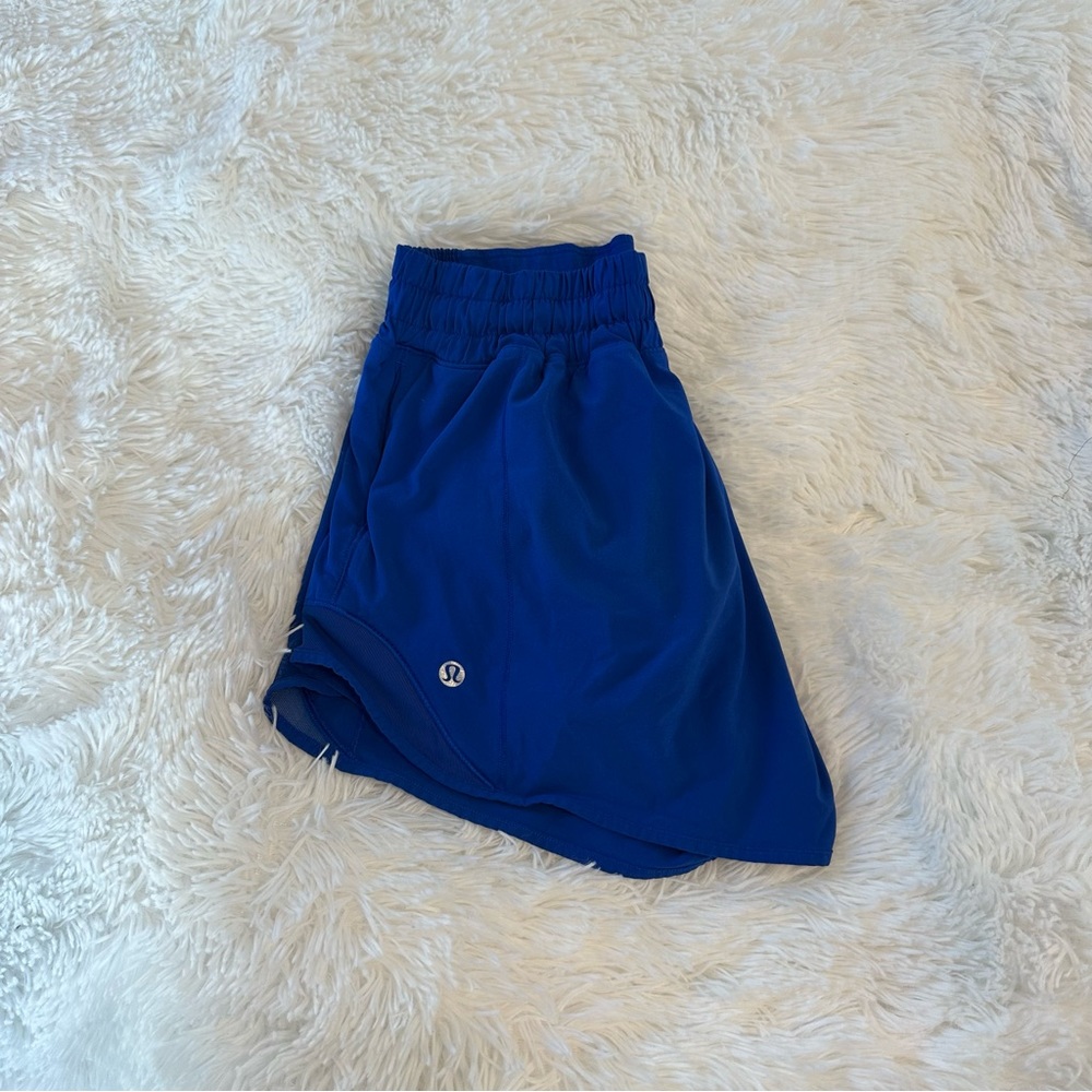 SOLD | Lululemon Hotty Hot Short II *Long 4" Jet Stream - Picture 3 of 8